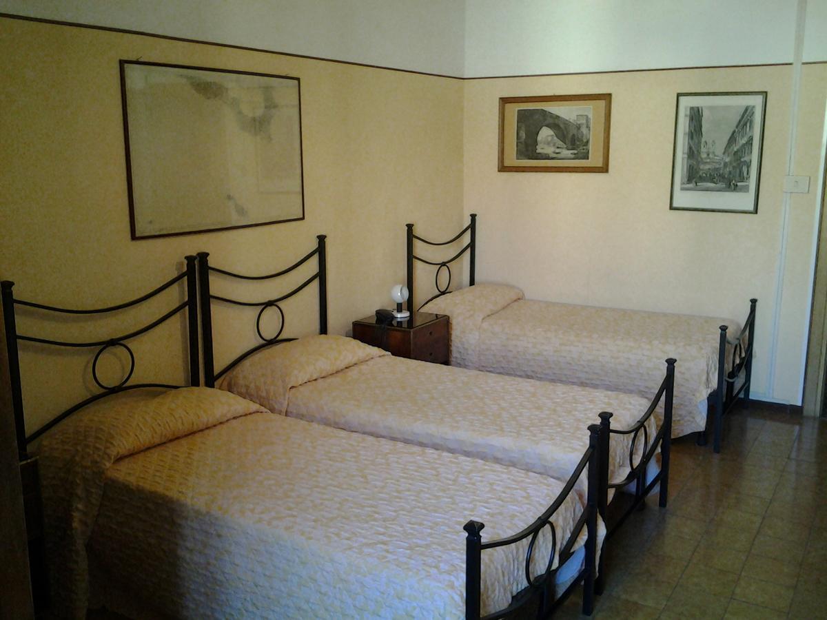 Hotel Touring Rzym Zewnętrze zdjęcie