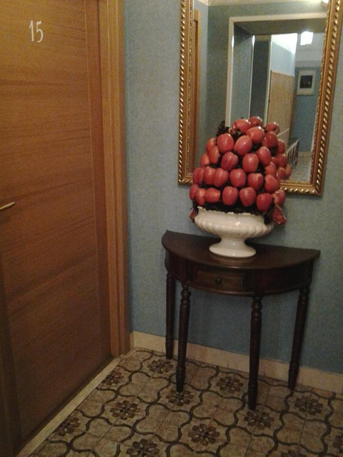 Hotel Touring Rzym Zewnętrze zdjęcie
